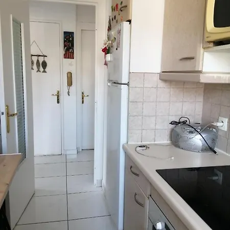 Two Bedrooms Lejlighed *