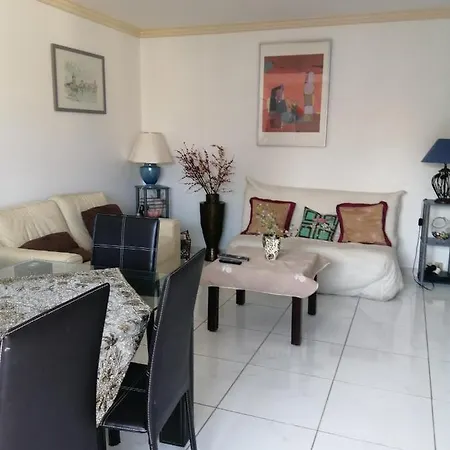 Lejlighed Two Bedrooms *